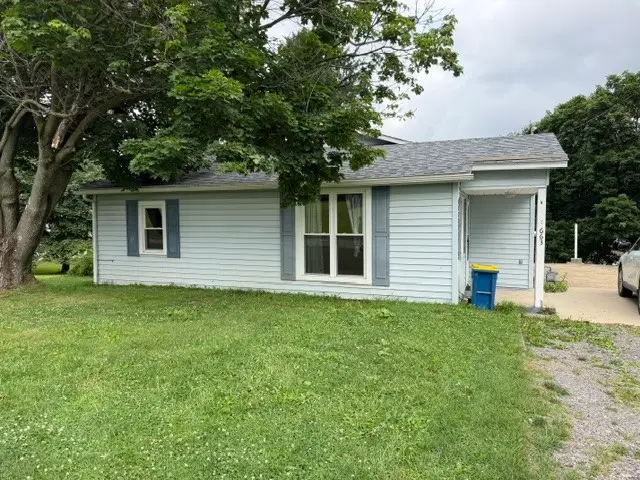 663 Harmony Baptist Rd, New Castle, PA 16101 - #1