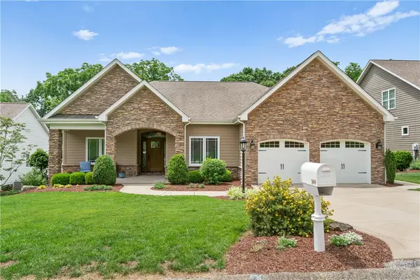 3669 Blue Sage Ct, Export, PA 15632