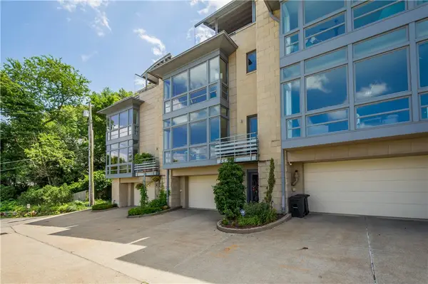 18 Windom Hill Place, Pittsburgh, PA 15203
