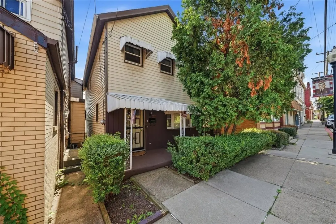 443 Carothers Ave., Carnegie, PA 15106 - #1