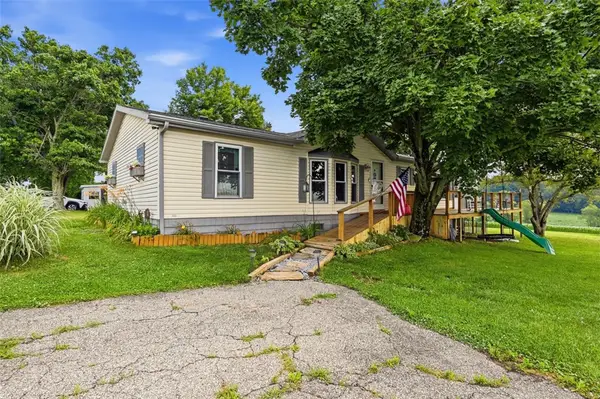 101 Timber Brook Dr, Prospect, PA 16052