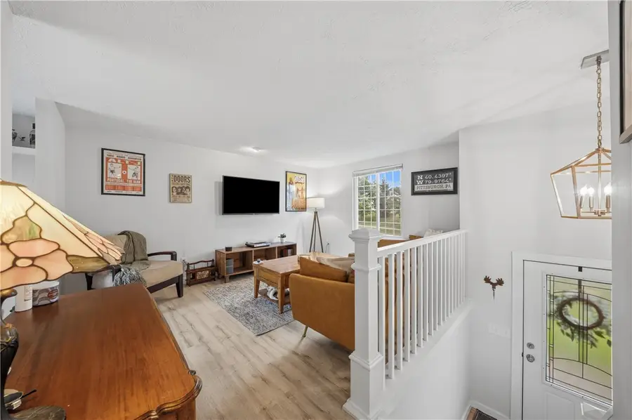 2068 Powell Rd, Cranberry, PA 16066 - #3