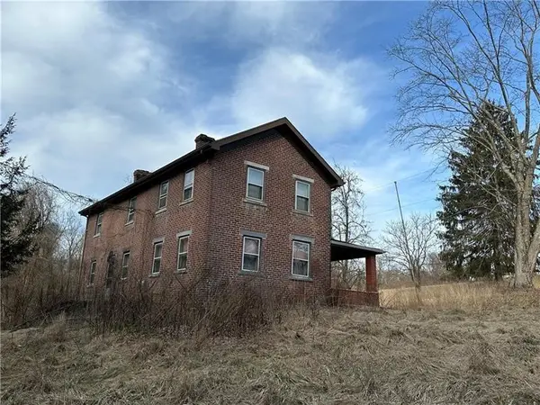 286 Dally Road, Coal Center, PA 15423