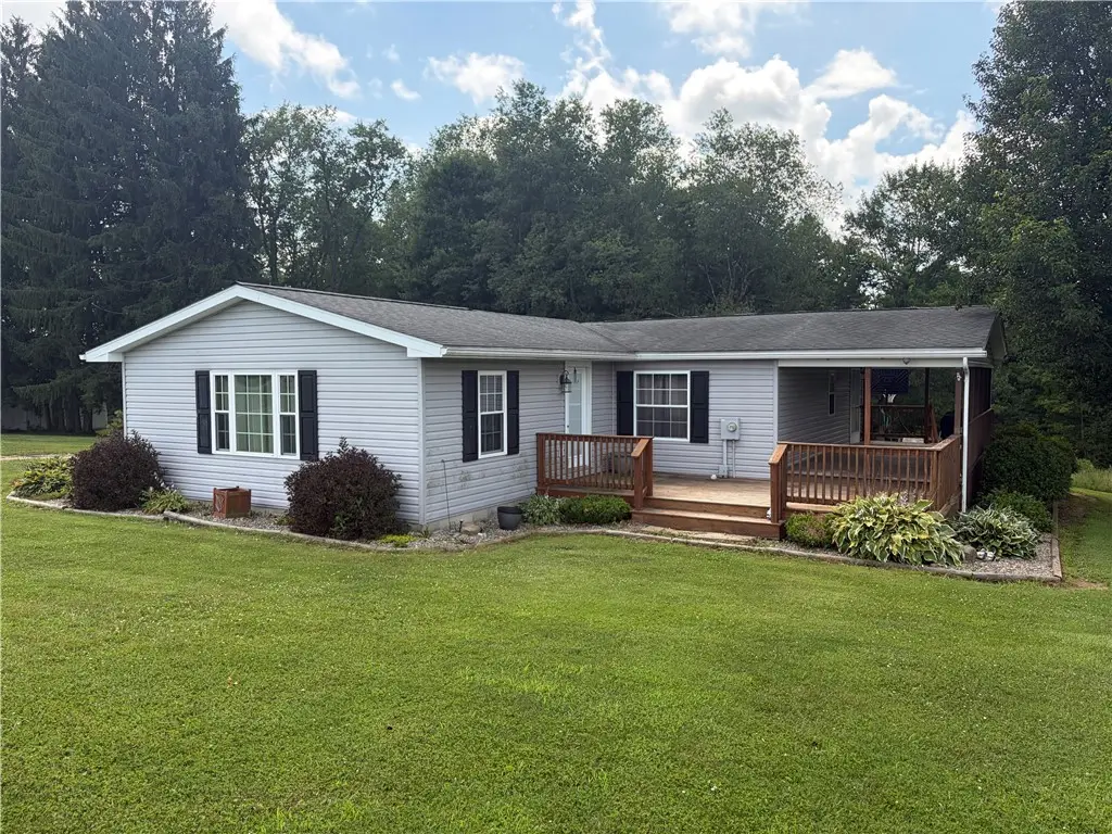 429 S Foster, Jackson Center, PA 16133 - #1