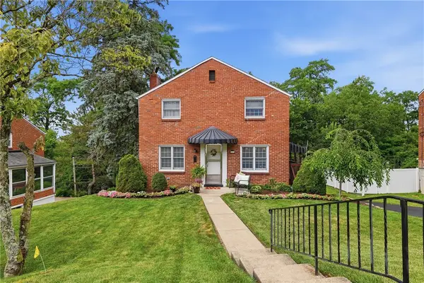 1076 Greenlawn Drive, Pittsburgh, PA 15220