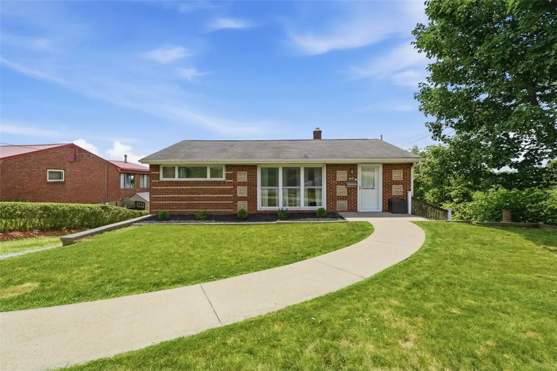 544 Camp Hollow Rd, West Mifflin, PA 15122 - #1