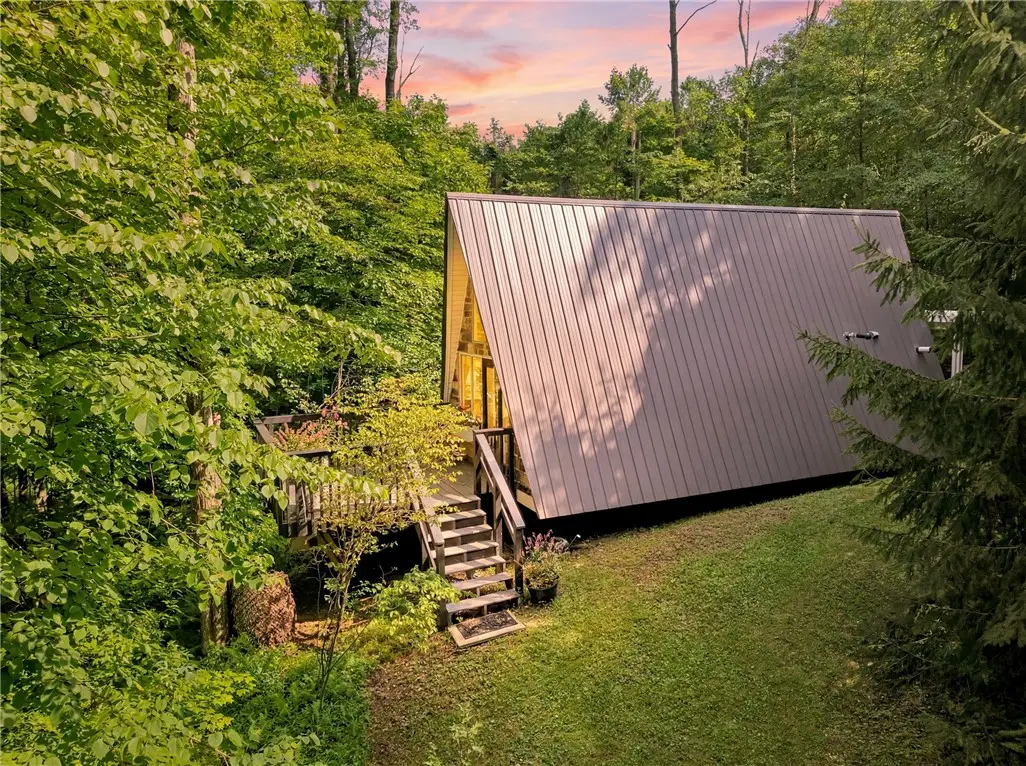 521 Earl Ansell Rd, Rockwood, PA 15557 - #1