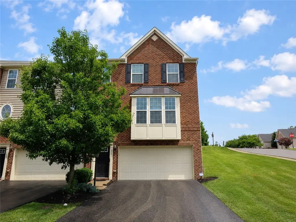 1000 Grey Fox Cir, Bridgeville, PA 15017 - #1