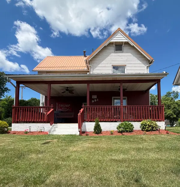991 N Water Avenue, Hermitage, PA 16148