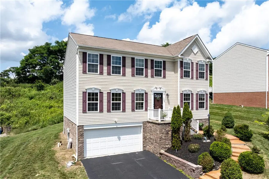 1062 Granite Dr, South Fayette, PA 15057 - #2