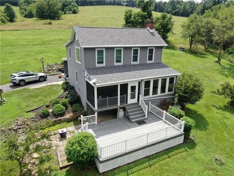 426 Station Rd, Scenery Hill, PA 15360 - #2