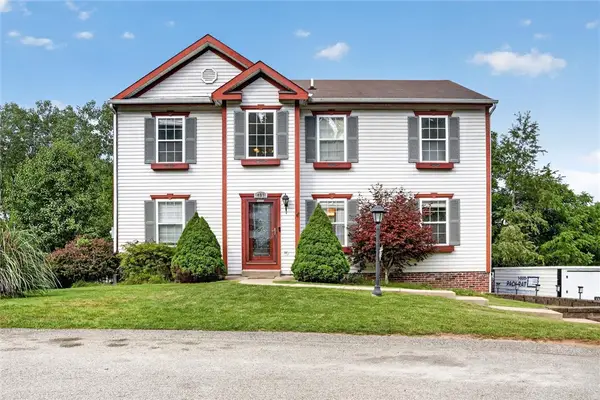 457 Lynn Ann Dr, New Kensington, PA 15068