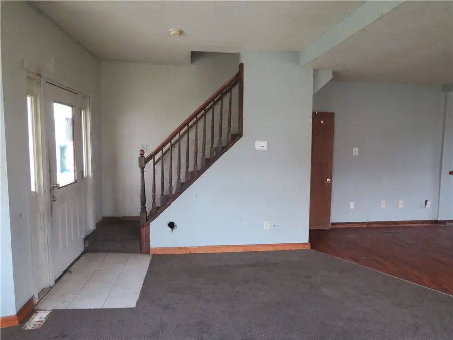 1119 Charles St, Stowe, PA 15136 - #2