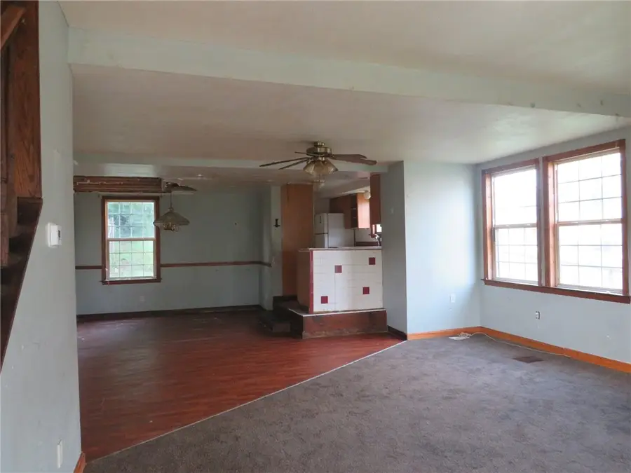 1119 Charles St, Stowe, PA 15136 - #3