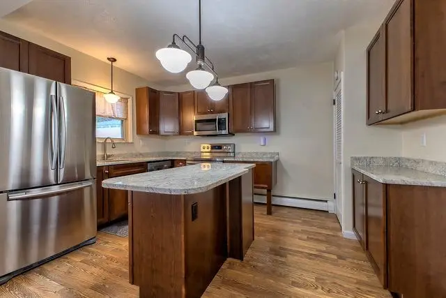 200 College Ave, Mount Pleasant, PA 15666 - #3