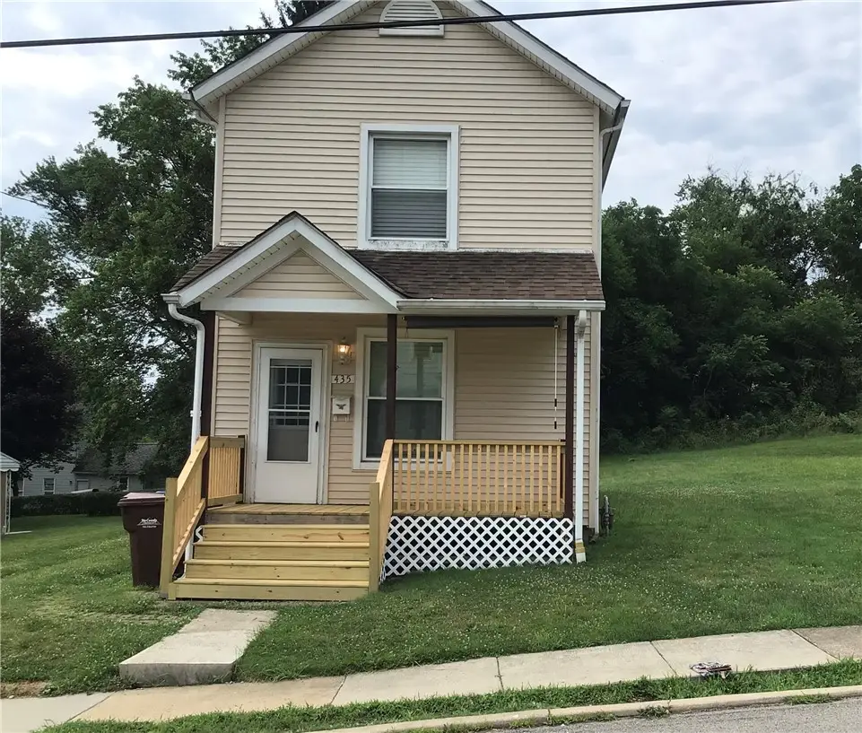 435 Wilson St, Sharon, PA 16146 - #1