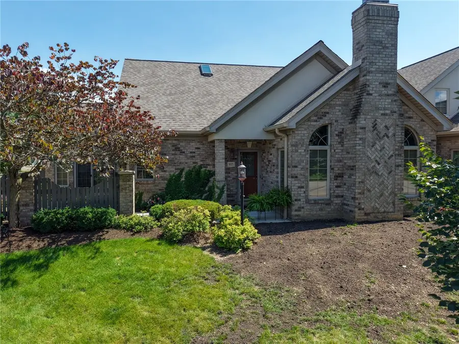 905 Cherry Hill Dr, Presto, PA 15142 - #2