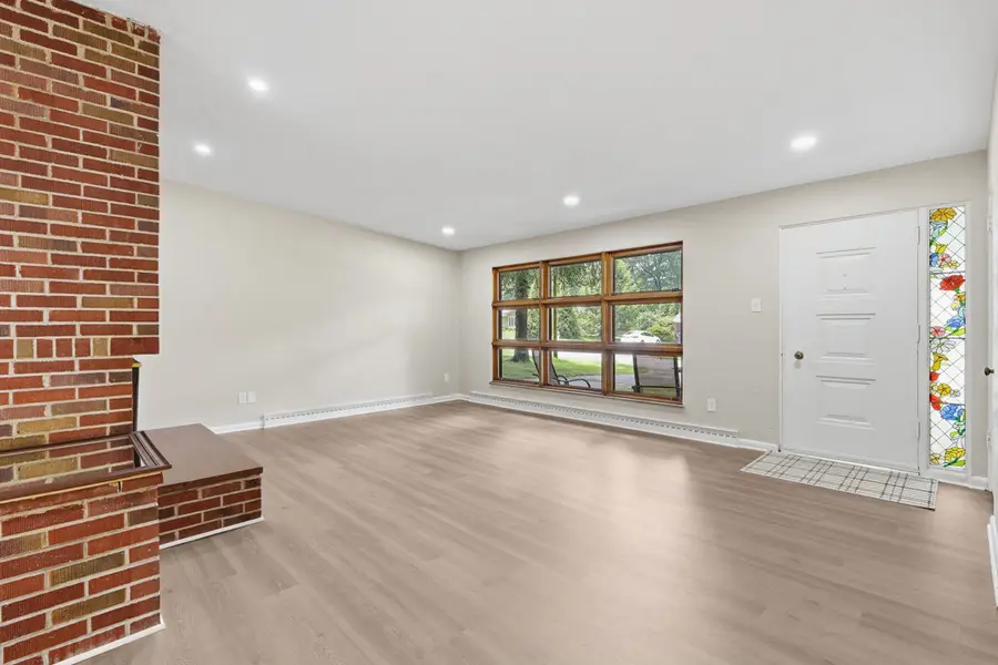 9218 Oak Court, Pittsburgh, PA 15237 - #3