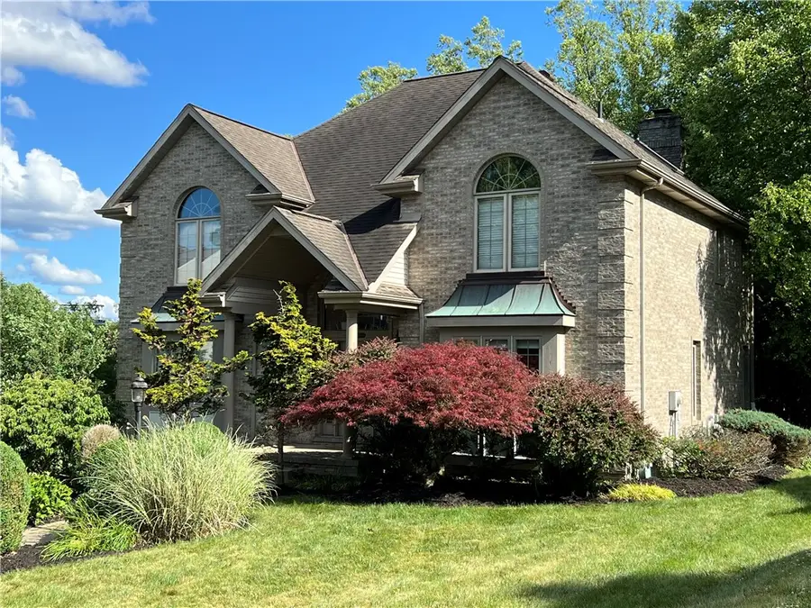 100 Field Club Dr, Robinson, PA 15136 - #3