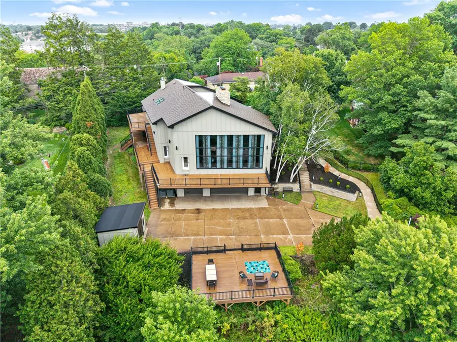 6 Jaycee Dr, Pittsburgh, PA 15243 - #2