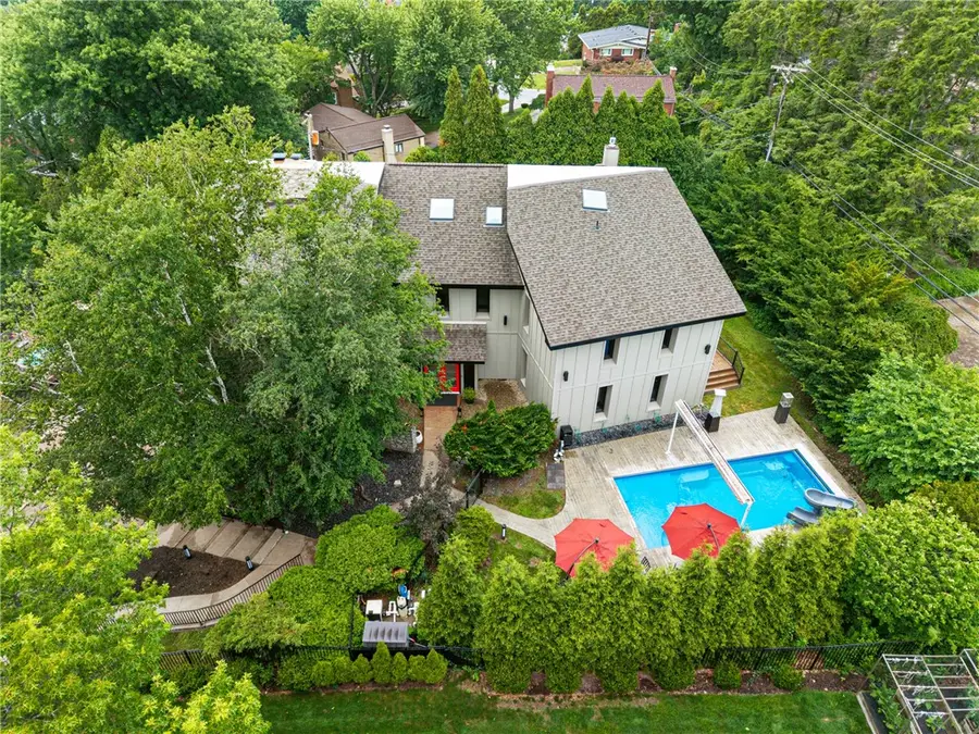6 Jaycee Dr, Pittsburgh, PA 15243 - #3