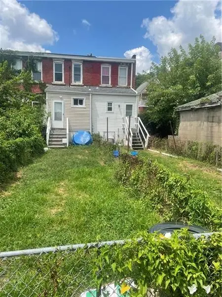815 10th St, Stowe, PA 15136 - #3