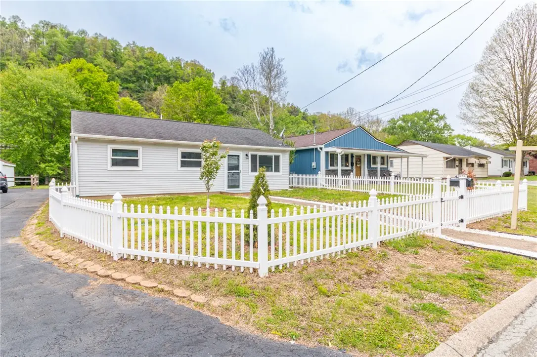 2873 N Meadow St, Harrison, PA 15065 - #1