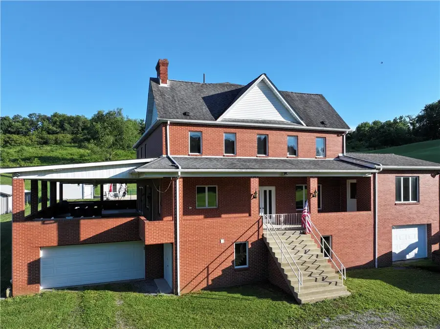 514 Pringle Ln, Natrona Heights, PA 15065 - #2