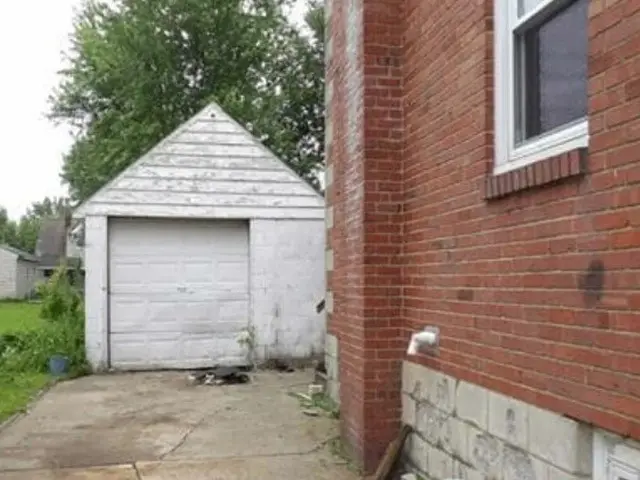 799 Wengler Ave, Sharon, PA 16146 - #2