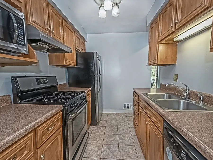 454 Willow Court, Pittsburgh, PA 15237 - #2