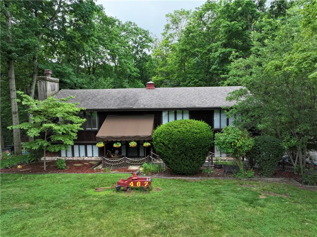 467 Hunting Creek Rd, Canonsburg, PA 15317 - #1