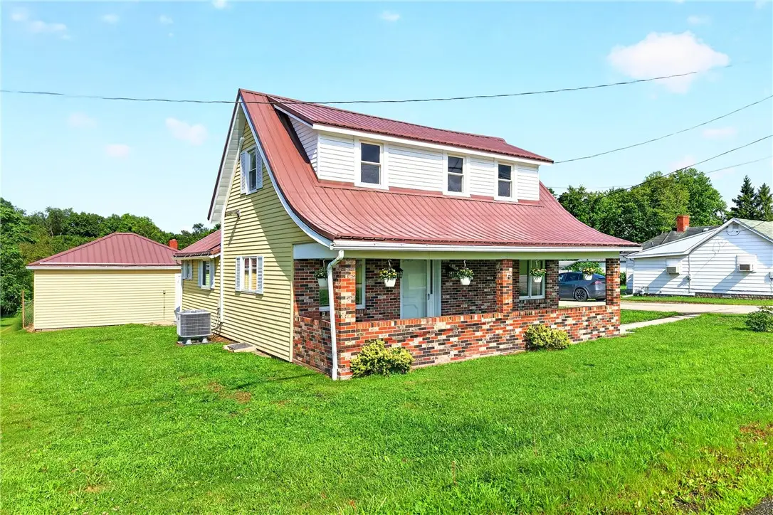 403 Perry Avenue, Belle Vernon, PA 15012 - #1
