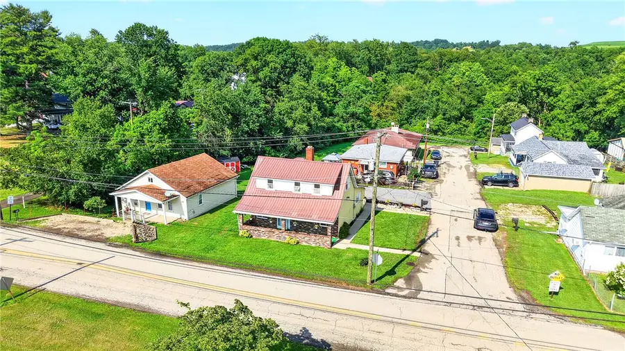 403 Perry Avenue, Belle Vernon, PA 15012 - #2