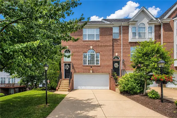 7010 Crider Rd, Mars, PA 16046