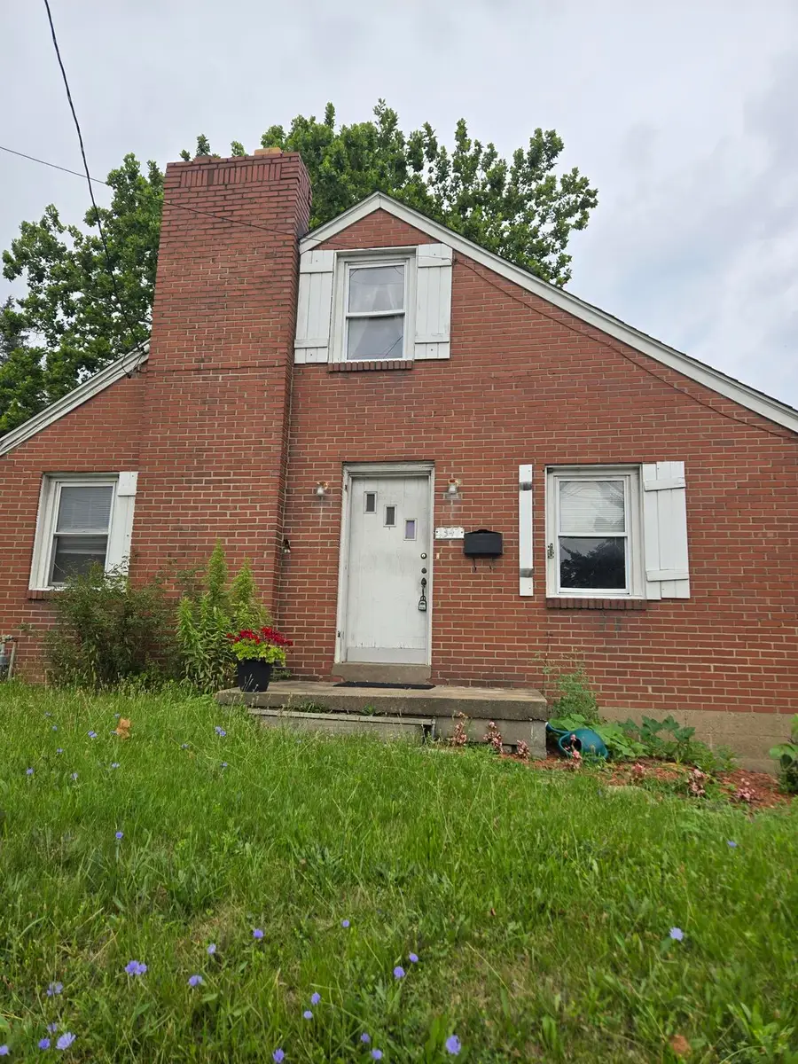 1347 Washington Pike, Bridgeville, PA 15017 - #2