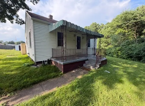 2788 Jack St, Aliquippa, PA 15001