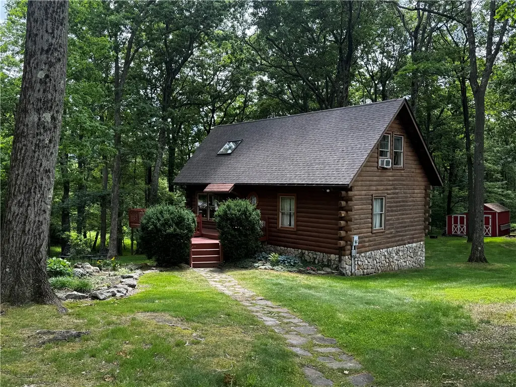 215 Jumonville Rd, Hopwood, PA 15445 - #1