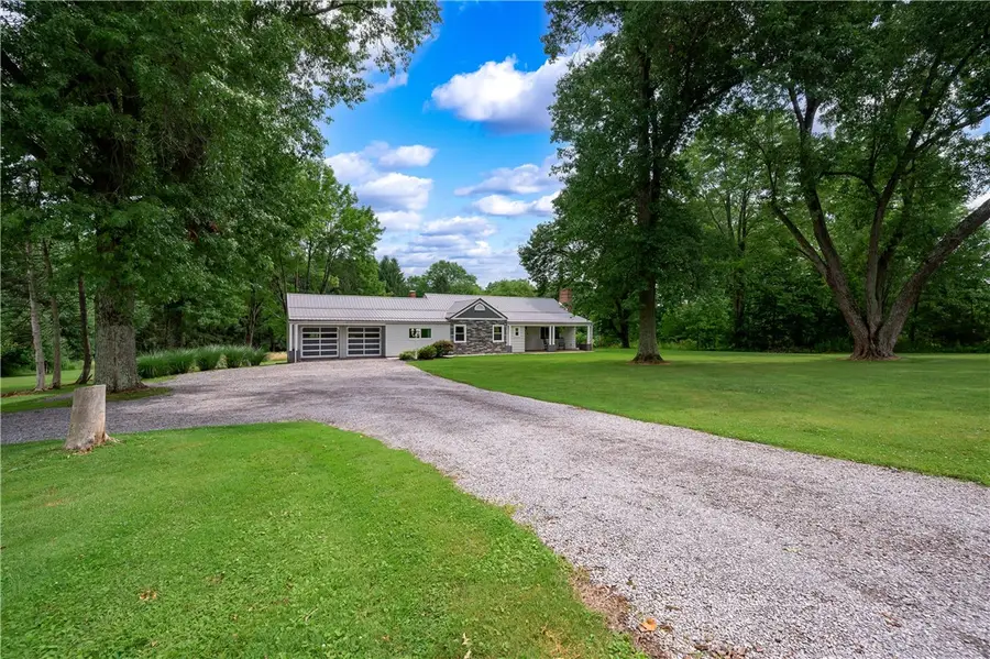 2763 Mercer Butler Pike, Grove City, PA 16127 - #3