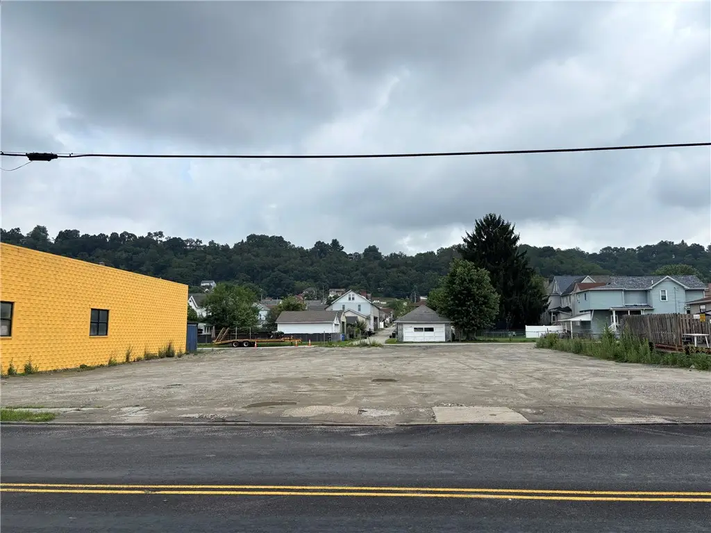 2813 Walnut St, McKeesport, PA 15132 - #1
