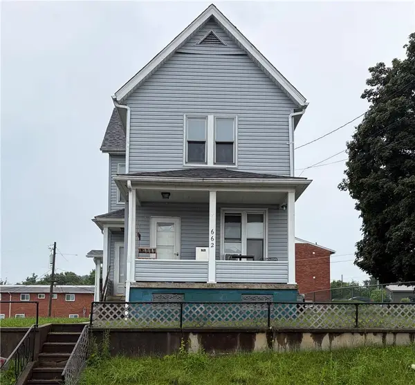 662 High St, California, PA 15419
