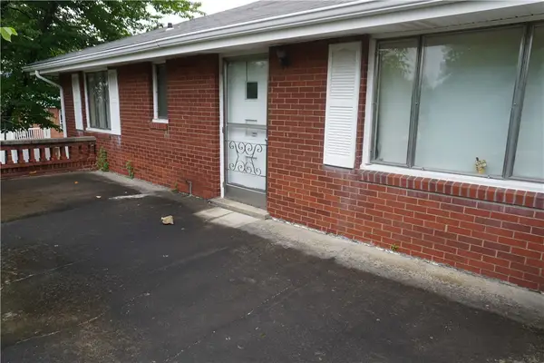2012 Brodhead Road, Aliquippa, PA 15001