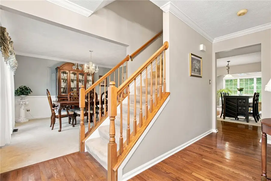 1033 Robinwood Dr, South Park, PA 15129 - #3