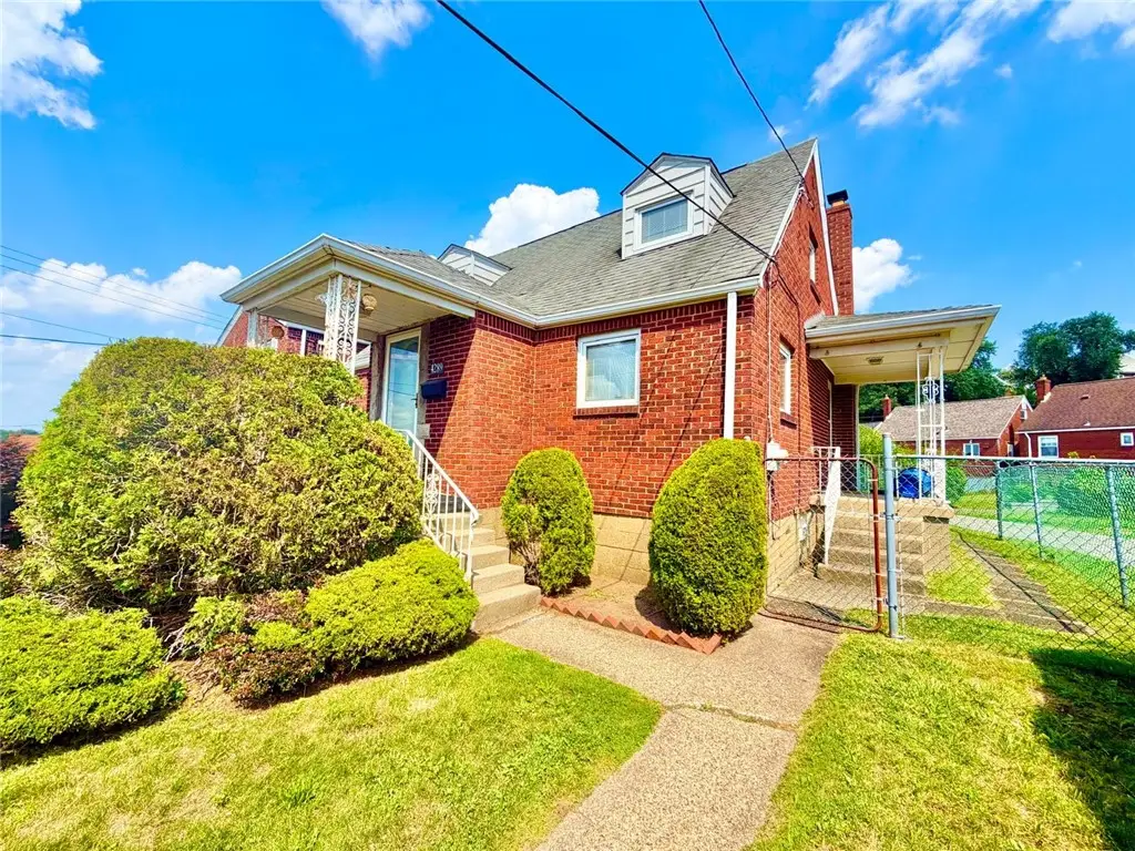 4289 Glen Lytle Rd, Pittsburgh, PA 15217 - #1