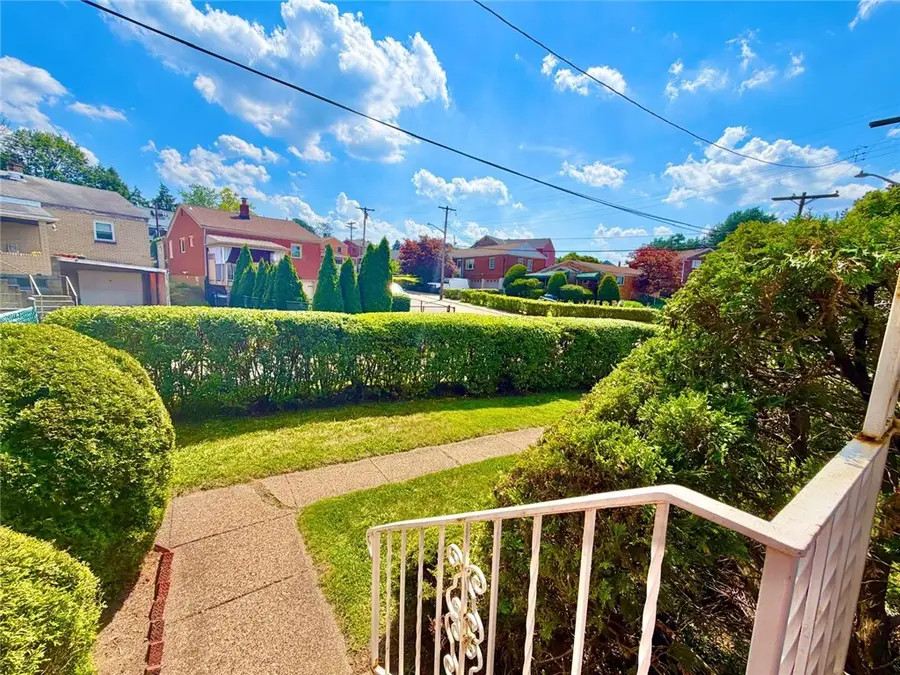 4289 Glen Lytle Rd, Pittsburgh, PA 15217 - #3