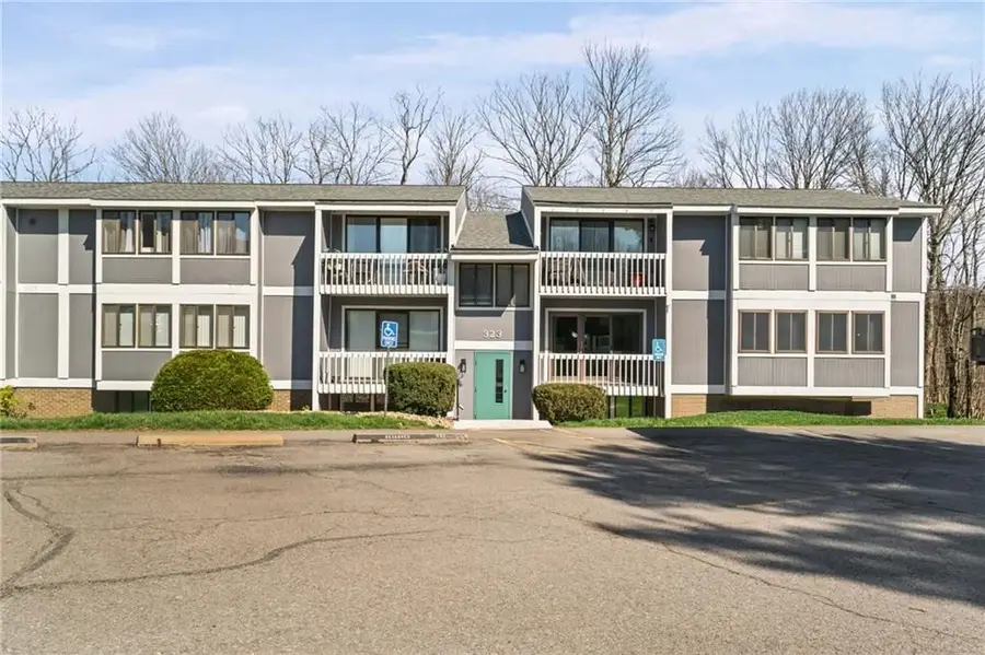 323 Ridge Point Cir #24, Bridgeville, PA 15017 - #3