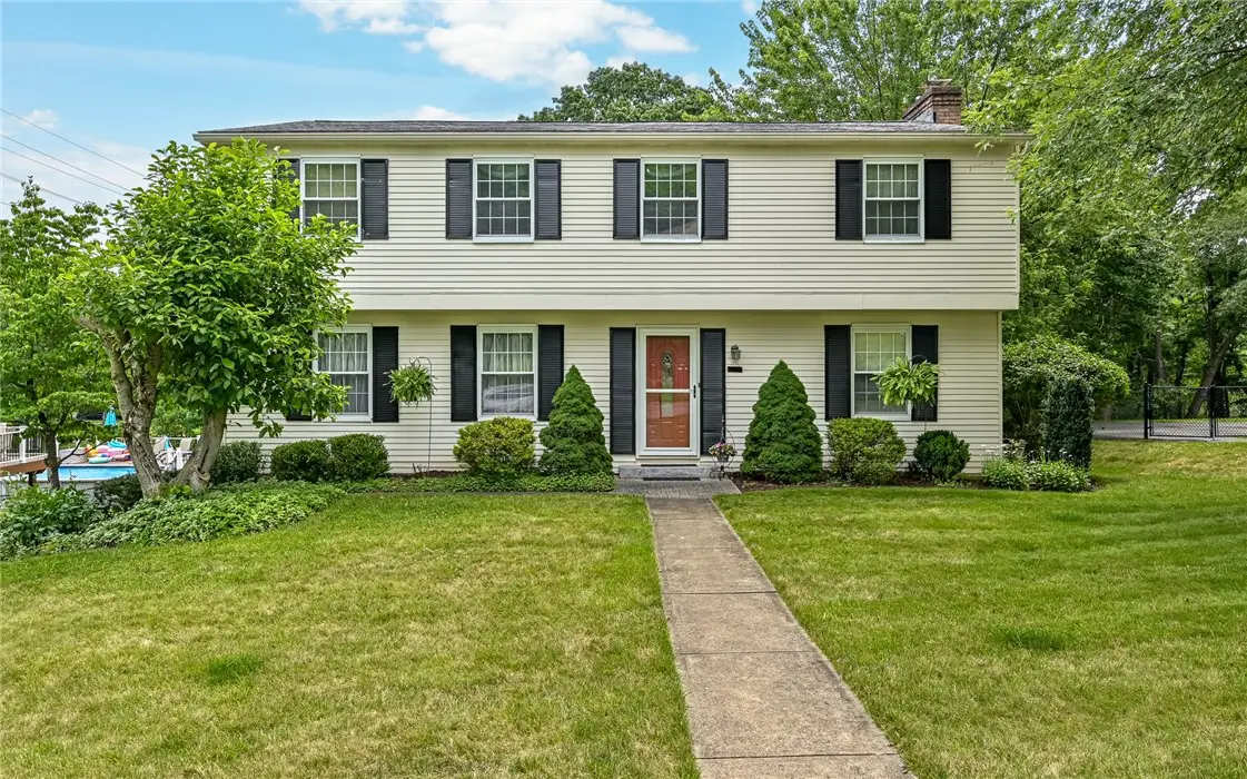 220 Kinvara Dr, Pittsburgh, PA 15237 - #1
