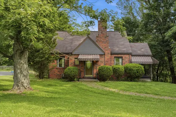408 Vineyard Drive, Gibsonia, PA 15044