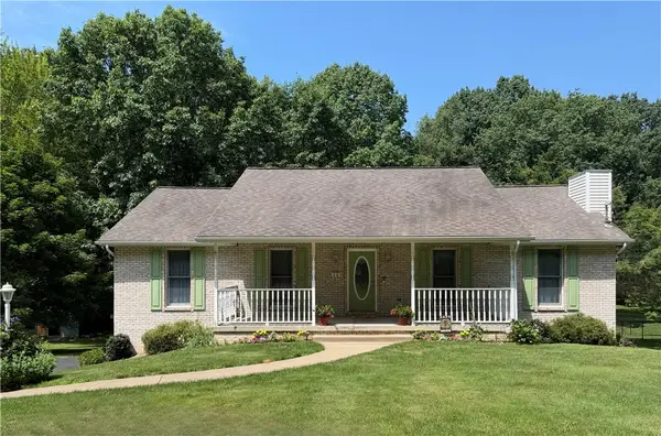 132 Dutchtown Rd, Butler, PA 16002