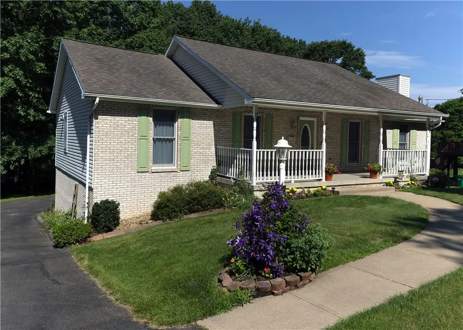 132 Dutchtown Rd, Butler, PA 16002 - #2