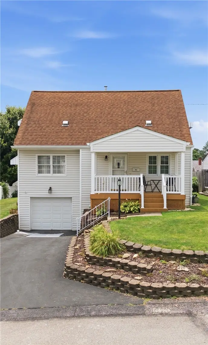 508 Arizona Dr, Lower Burrell, PA 15068 - #1